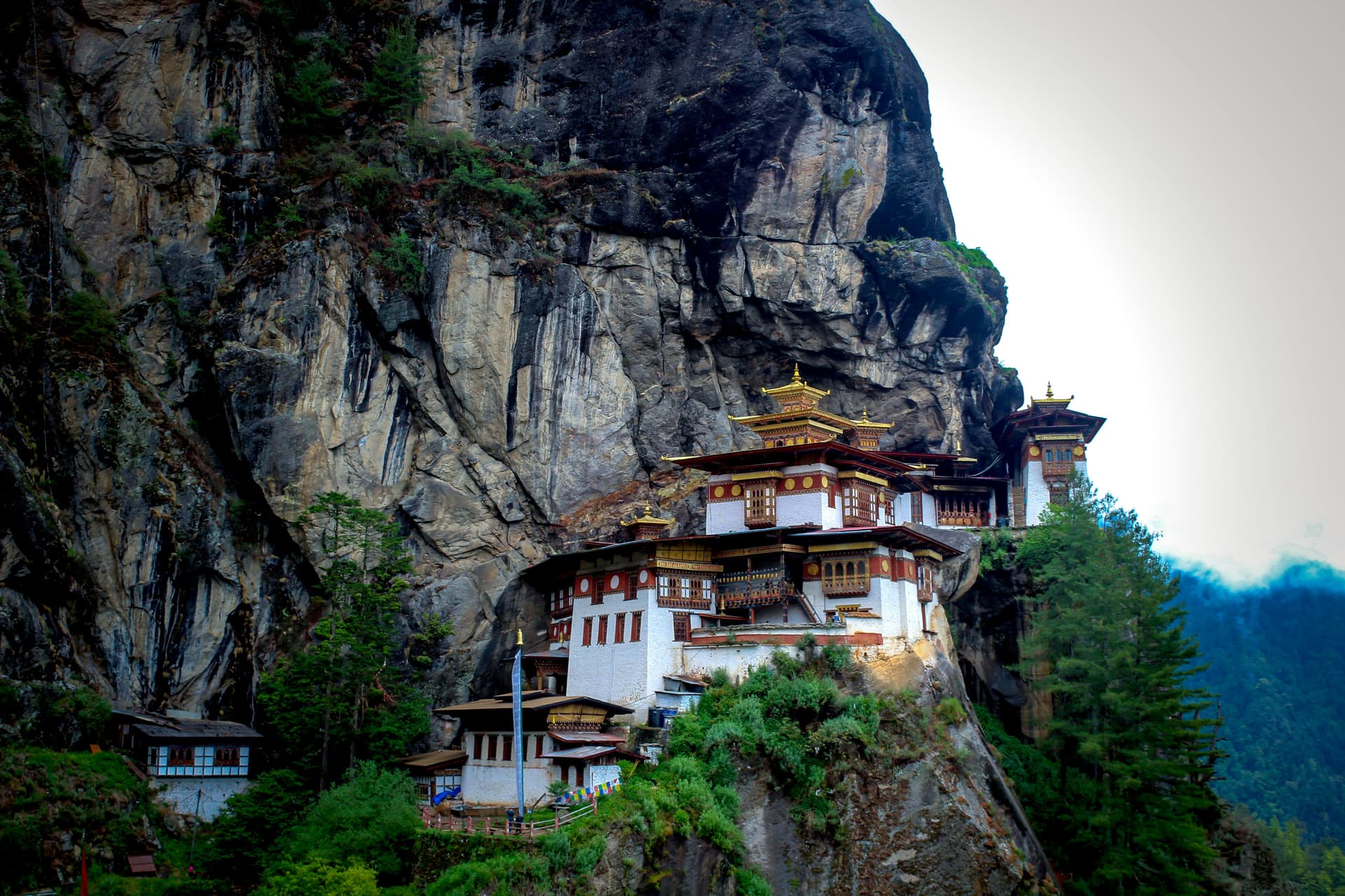 Luxurious Bhutan Tour