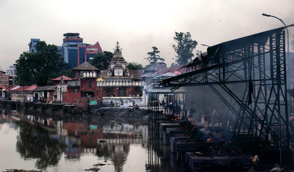 Burying Dead Bodies In Pashupatinath Temple