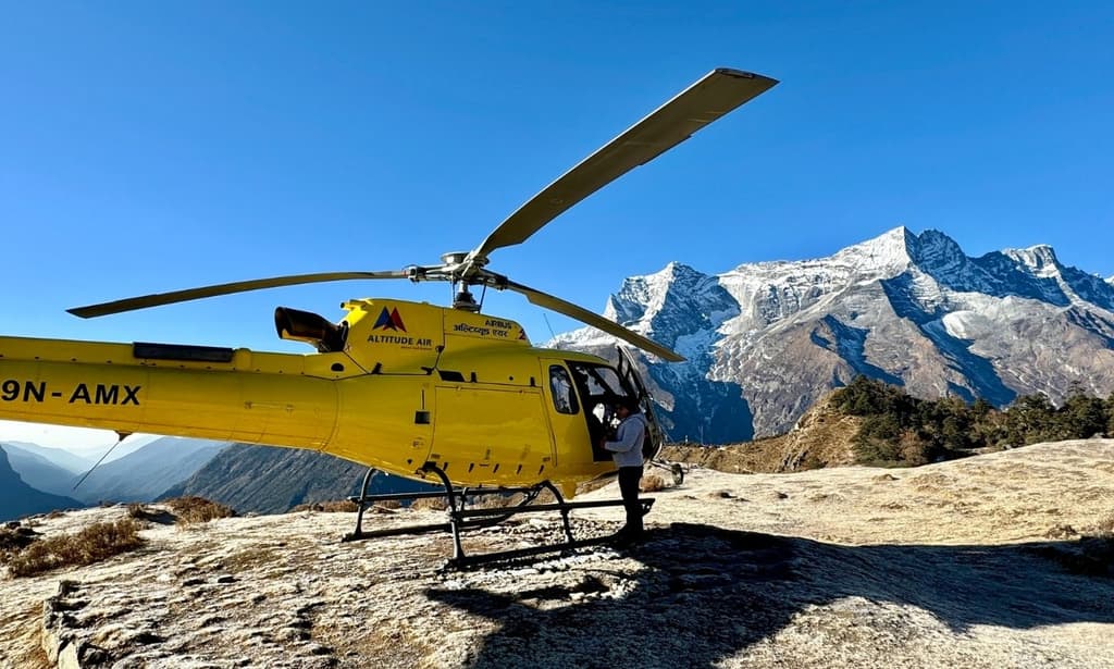 Everest with Heli