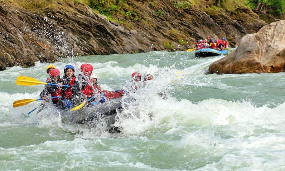 Rafting in Trishuli River