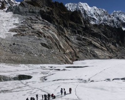Everest Base Camp – Cho La Pass – Gokyo Ri Trek